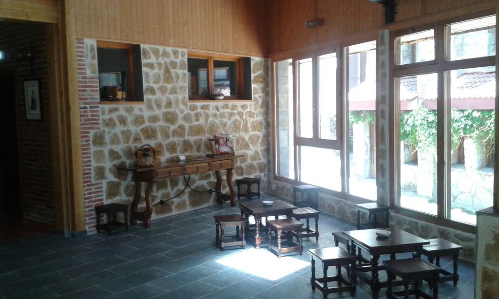 Pensjonat San Glorio Llánaves de la Reina Zewnętrze zdjęcie